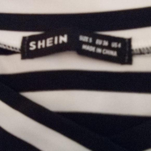 Shein cute top size Small - Picture 2 of 6